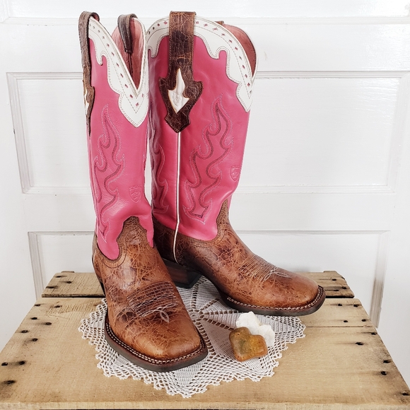 🌸AvaiLable🌸inQuire pLease🌸Vtg Pink ARIAT Crossfire Caliente Cowgirl Boots - Picture 3 of 16